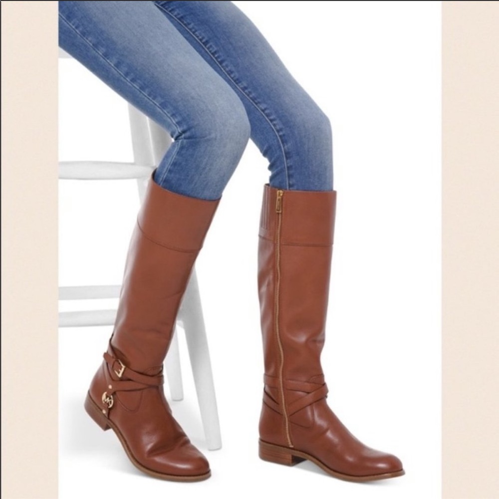 New without box Michael Kors Preston brown boots 5